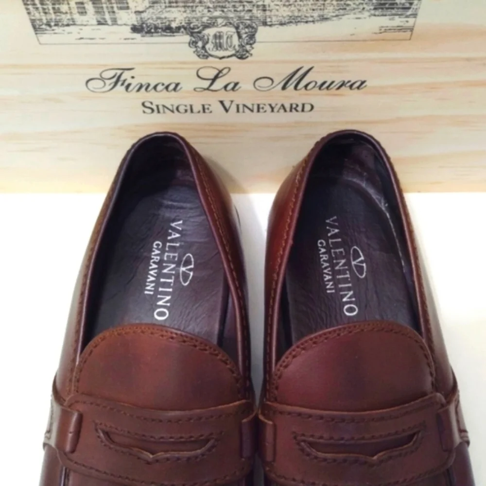 Valentino Garavani Shoes Italian Leather Loafers Brown Dust Bag Mens US 8